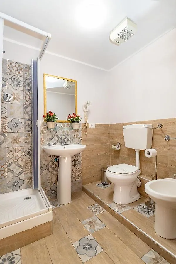 Stesicoro Exclusive Rooms Aeroporto di Catania Fontana Rossa