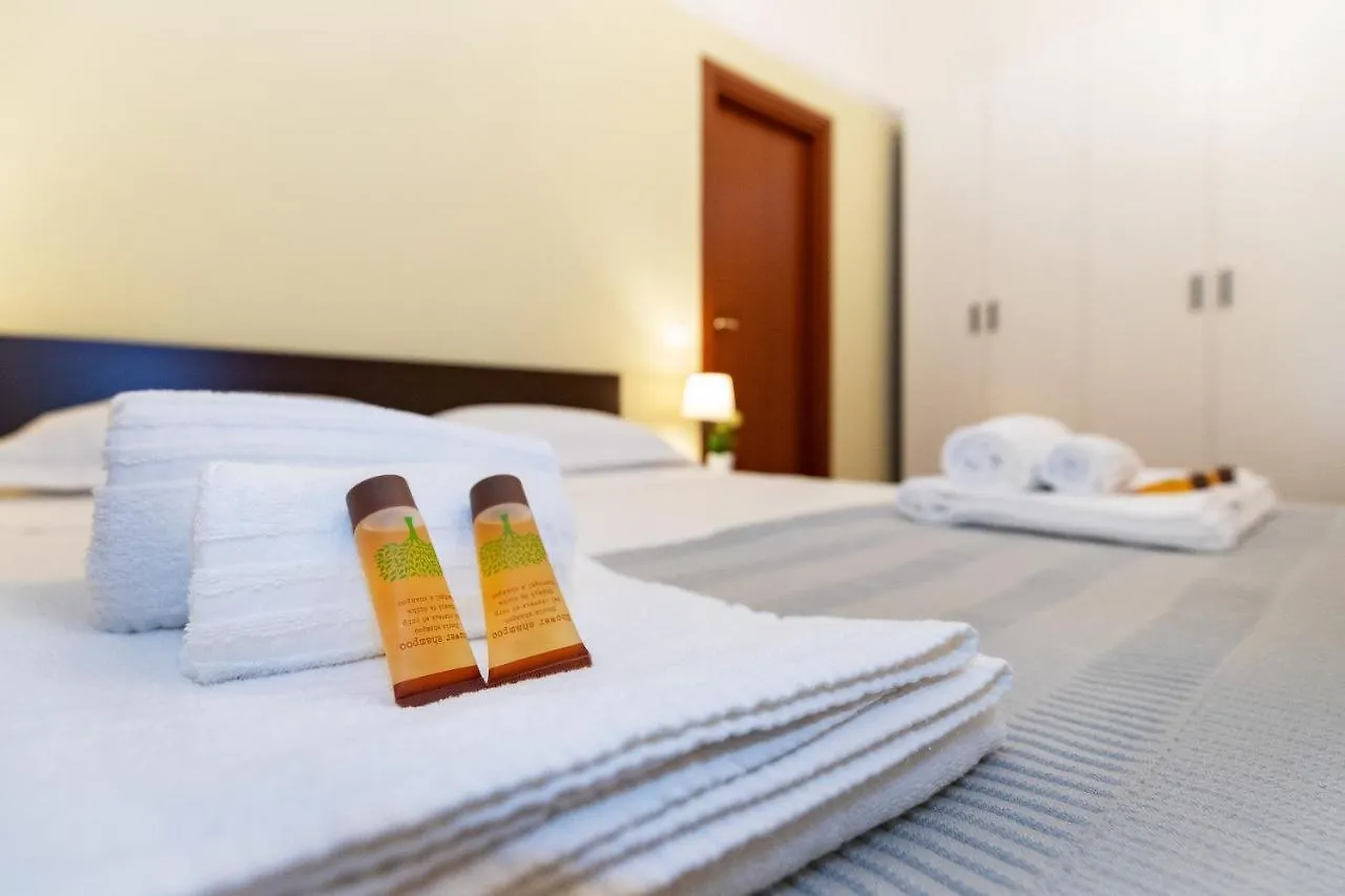 Bed & Breakfast Stesicoro Exclusive Rooms Aeroporto di Catania Fontana Rossa