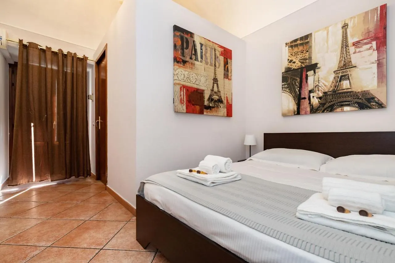*** Bed & Breakfast Stesicoro Exclusive Rooms Italy